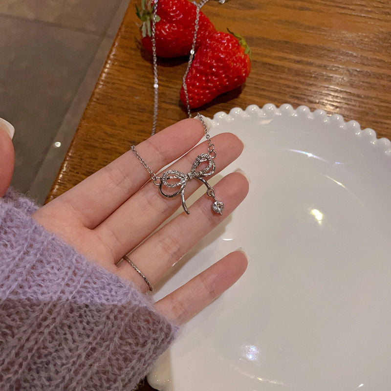Silver Bow Necklace