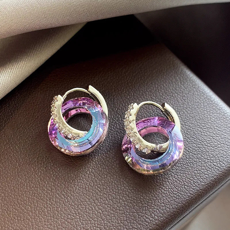 Reflecting round earrings
