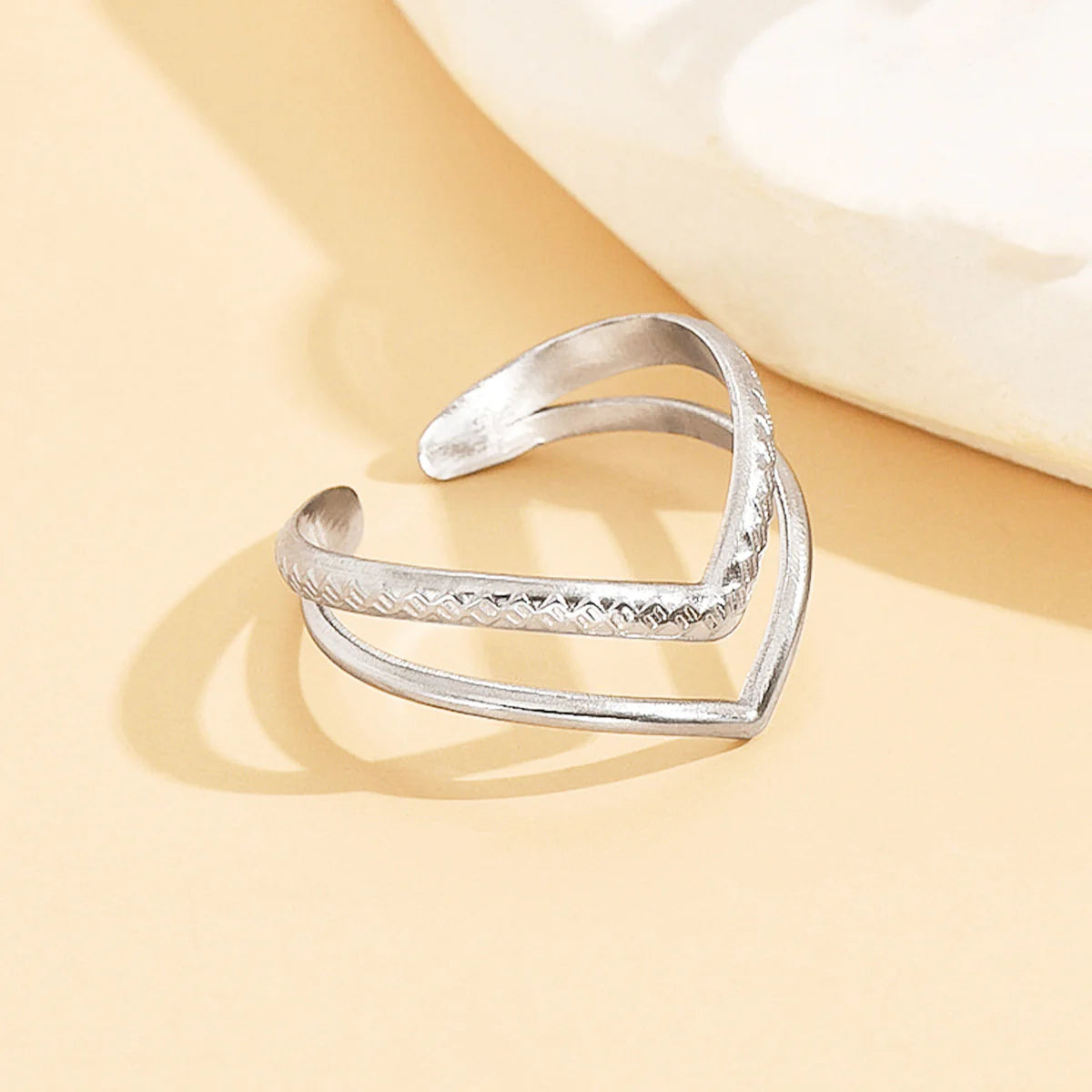 Anti Tarnish Double-layer v-shaped ring silver