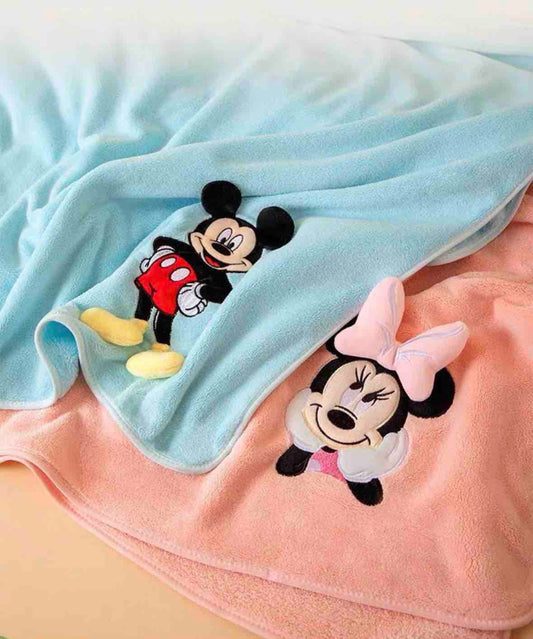 3D Disney Mickey/Minnie Mouse Towel (Big size)