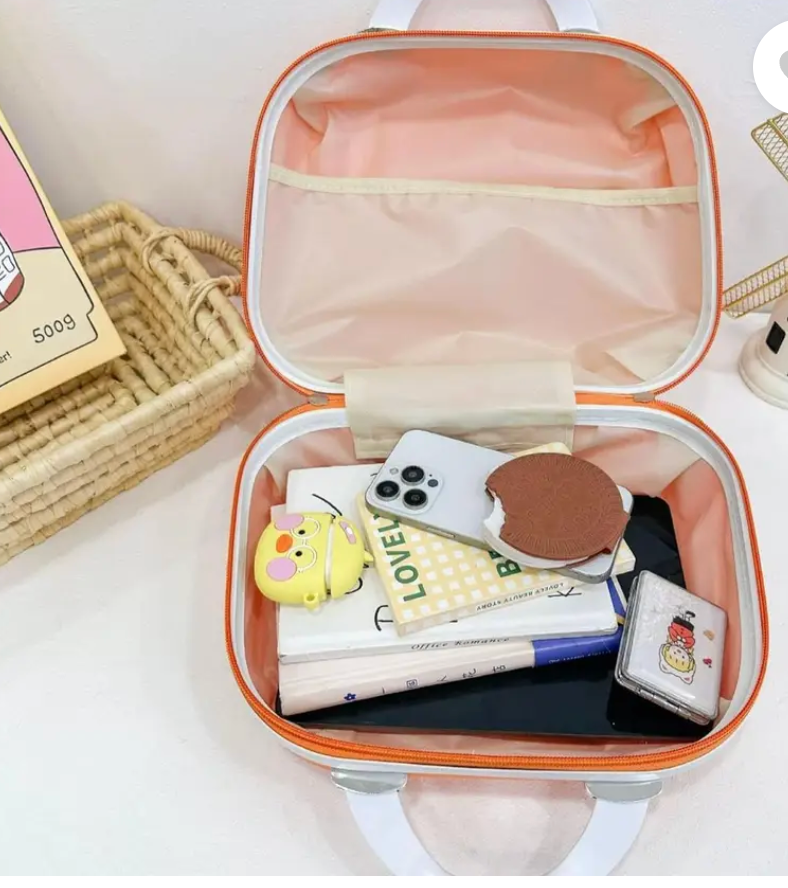 Portable Vanity Hard Shell Bag (Kuromi)