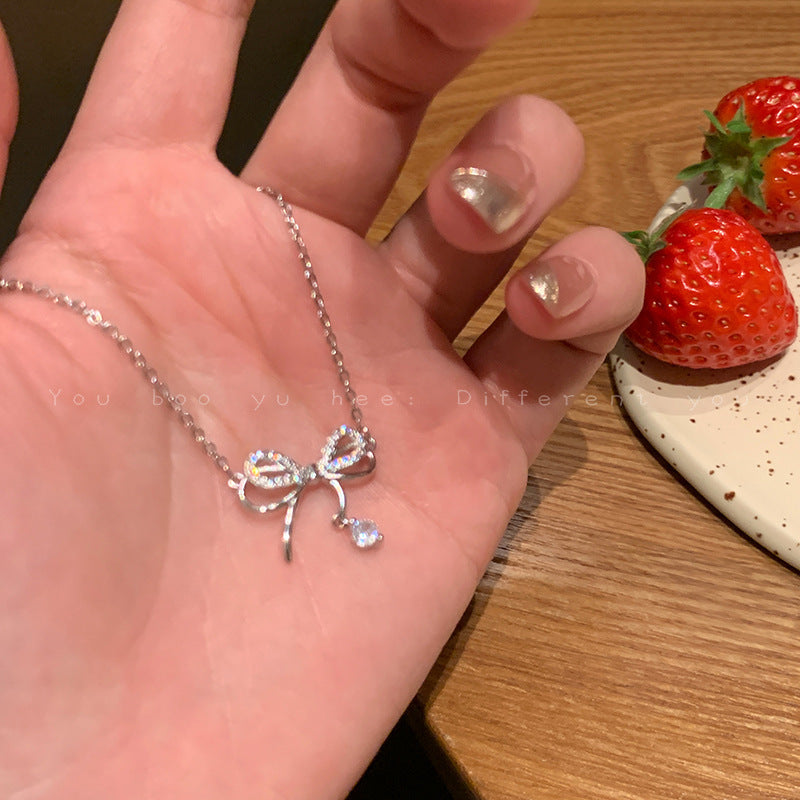 Silver Bow Necklace
