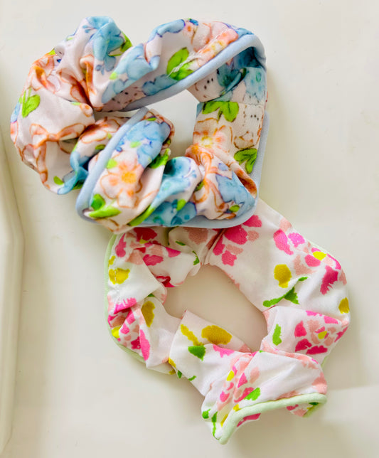 Floral Fabric Hair Scrunchie (1 Pc)