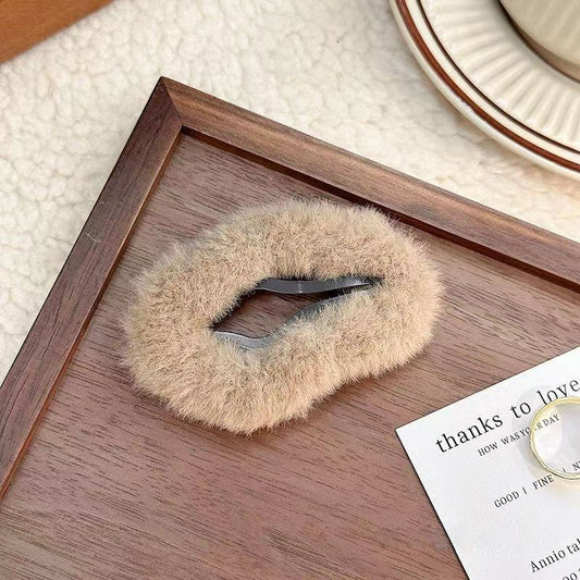 Furry cloud Hair Clip (1 Pc)