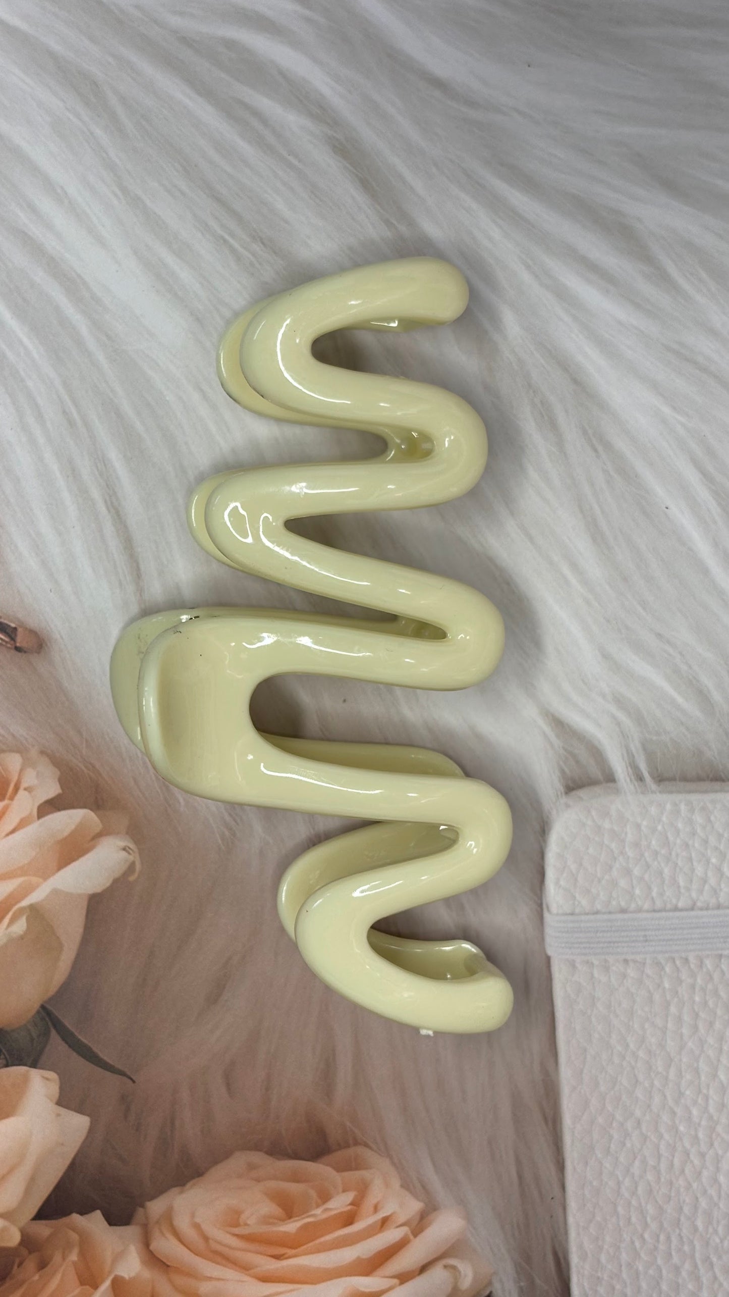 Korean Zig Zag Hair Claw (1 Pc)
