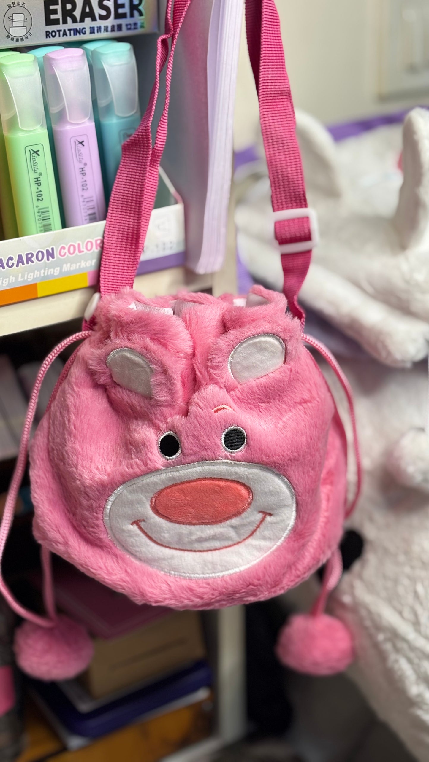 Sanrio Themed Fur Drawstring Bag (1 Bag)