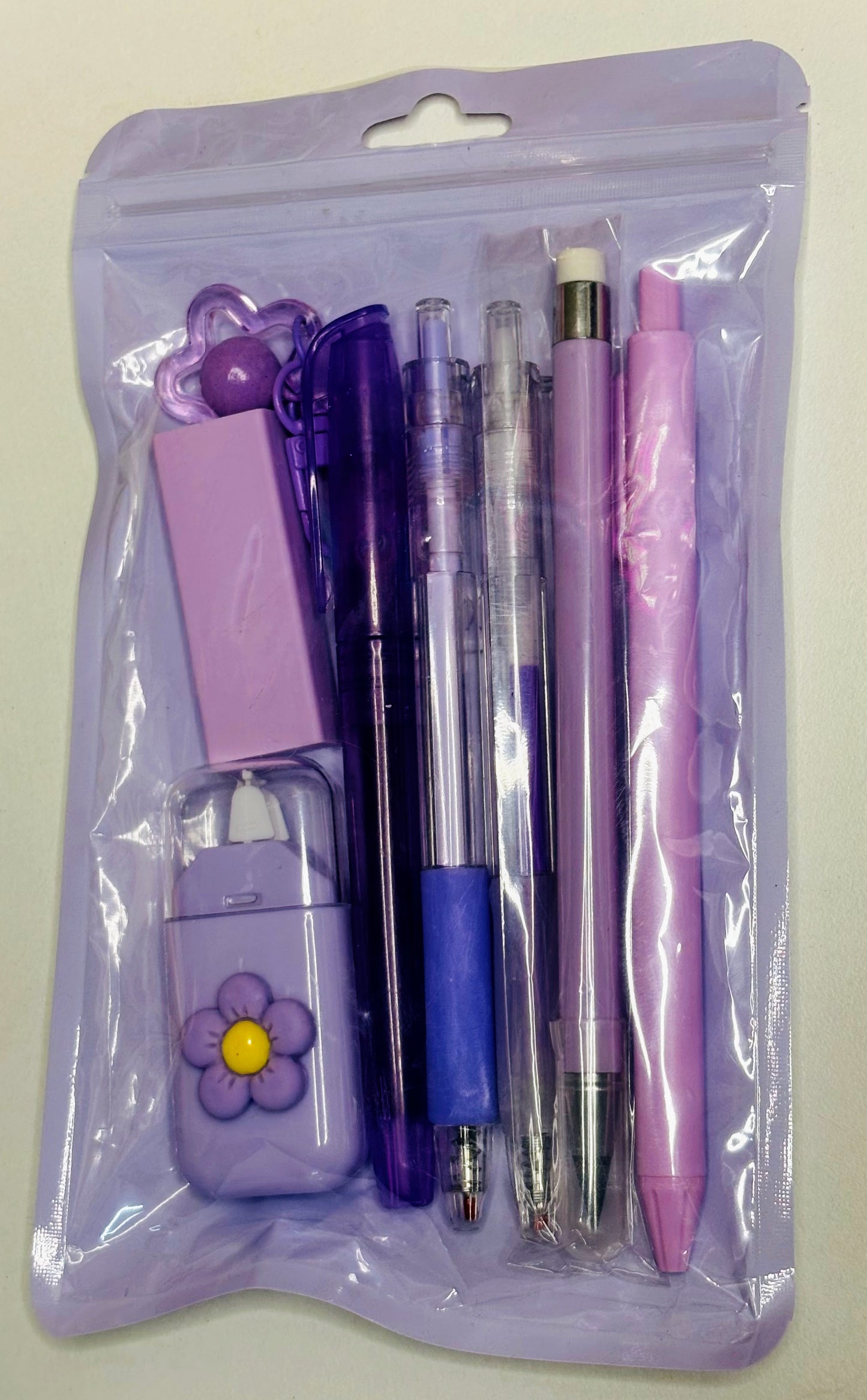 8 Pcs Asthethic Stationery Gift Set Pastel colors