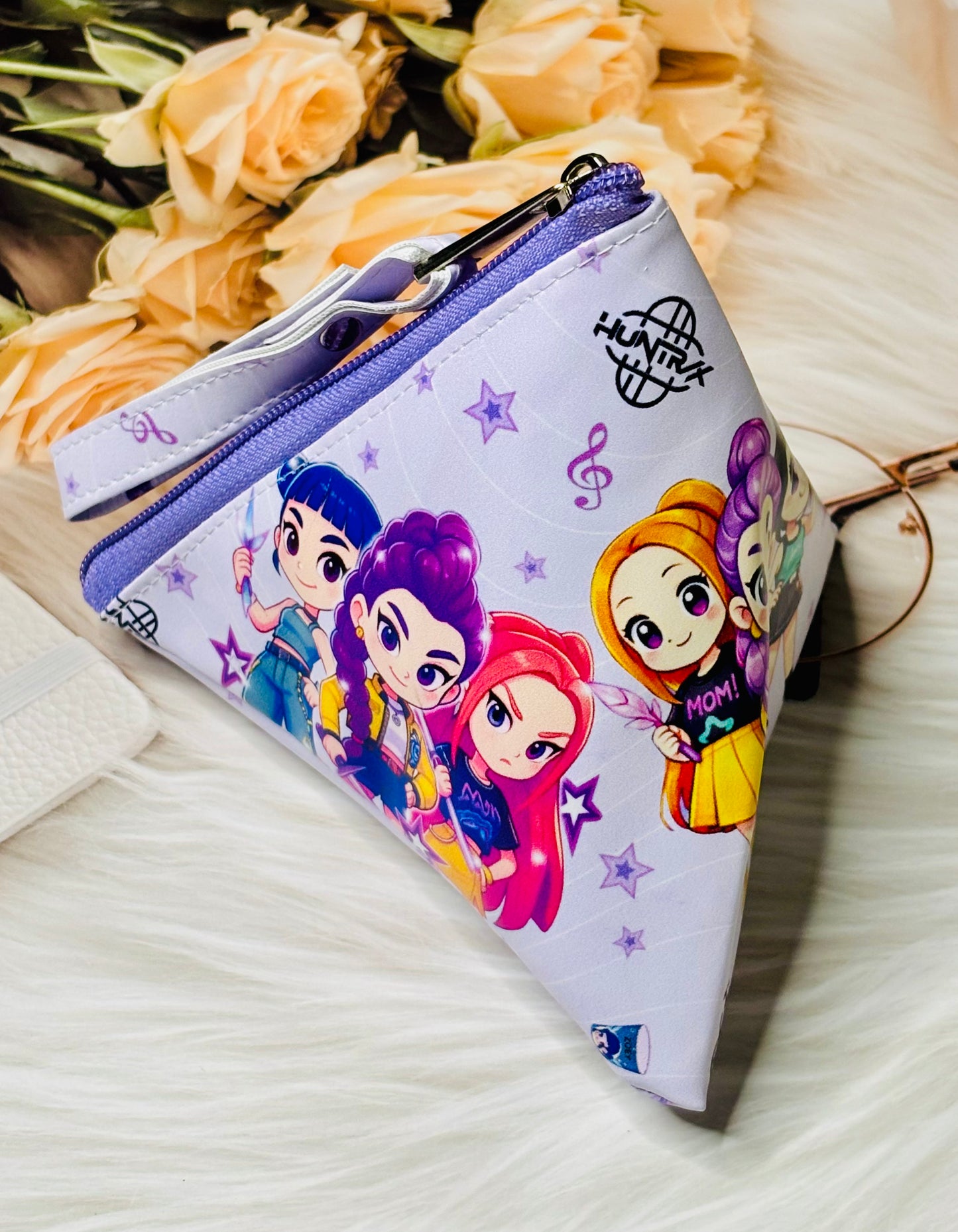 K-Pop Goodybag Triangle Pouches (Demon Hunter) (1 Pouch)