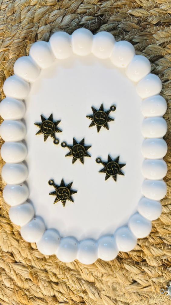 Handmade Enamal Paint Pendant Charms Design 3 (Random Set of 5)