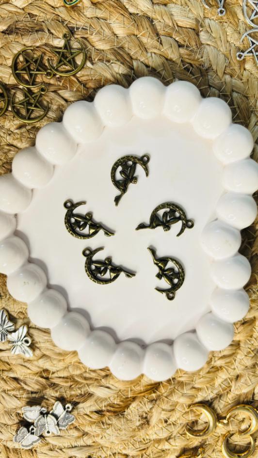 Handmade Enamal Paint Pendant Charms Design 4 (Random Set of 5)