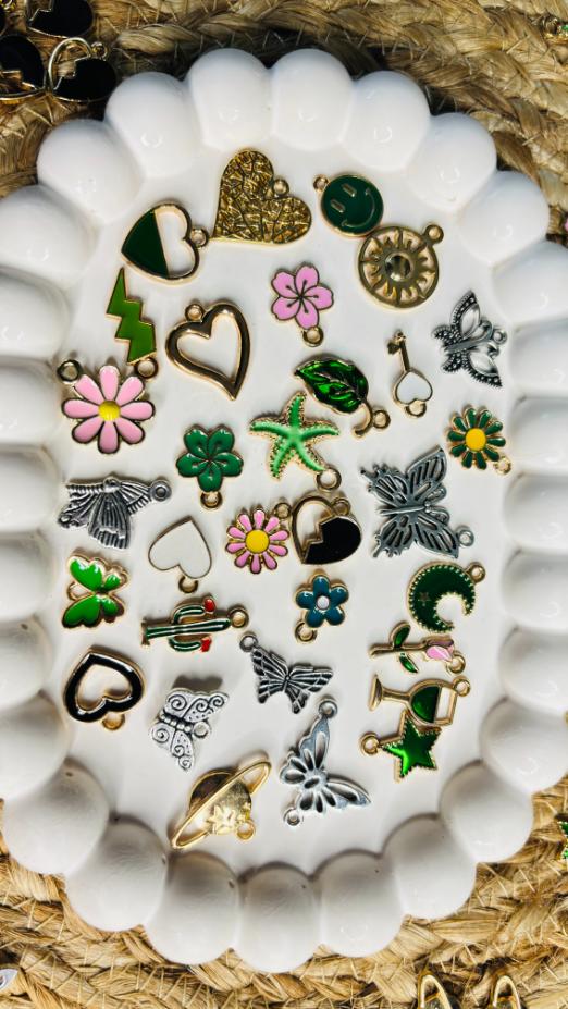 Handmade Enamal Paint Pendant Charms Design 1 (Random Set of 5)