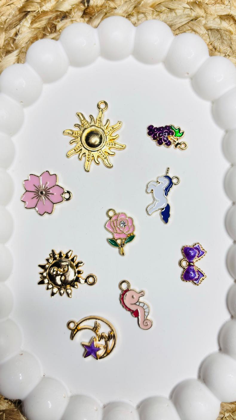 Handmade Enamal Paint Pendant Charms Design 8 (Random Set of 5)