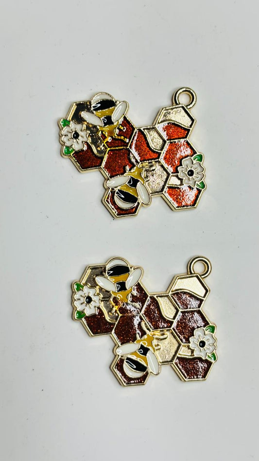 Honeycomb Bee Charm – Gold Enamel Honey Bee Pendant with Flowers for DIY Jewelry (1 PC)