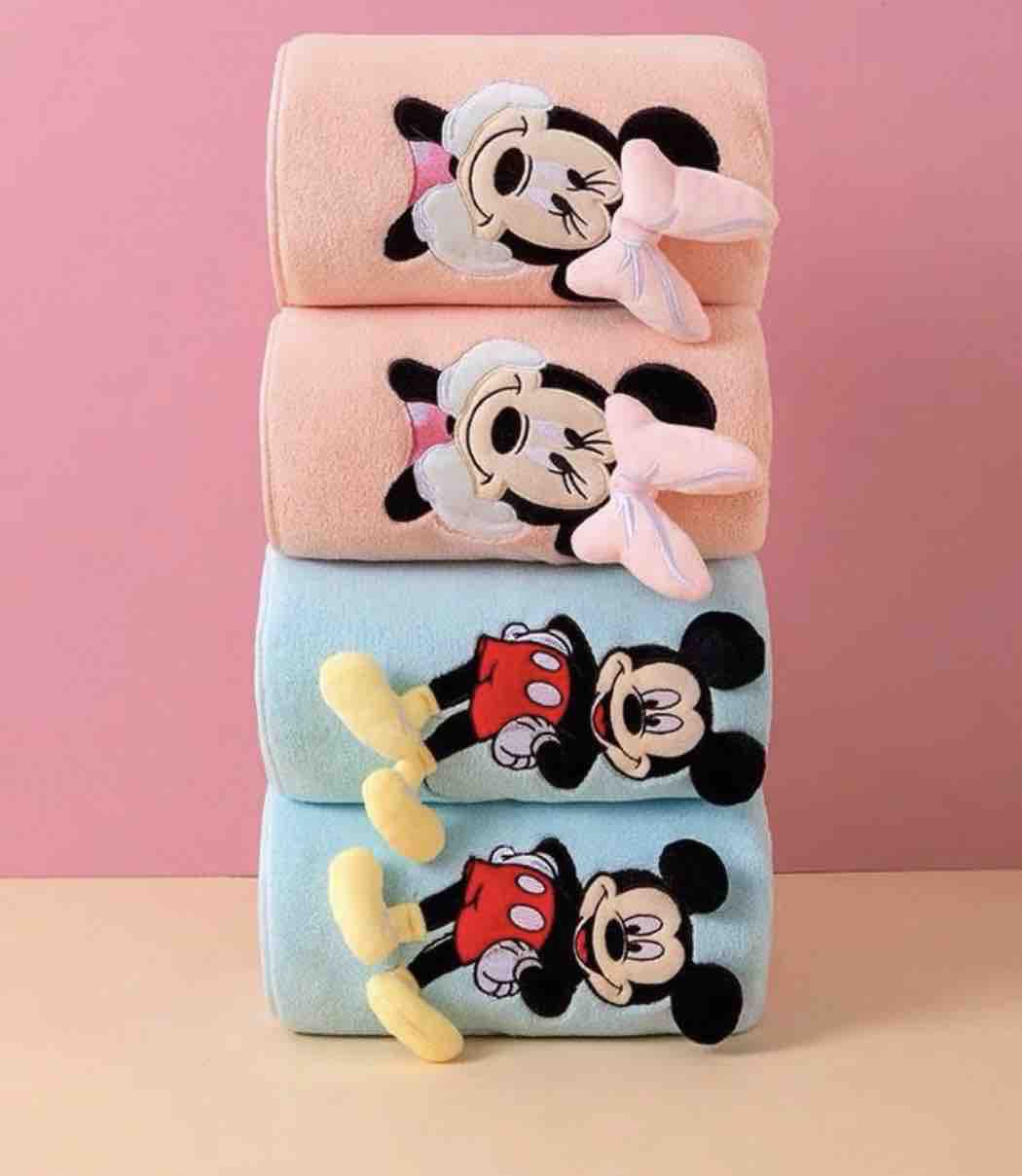 3D Disney Mickey/Minnie Mouse Towel (Big size)