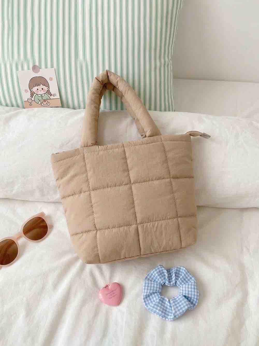Puffer Tote Bag (Medium Sized)