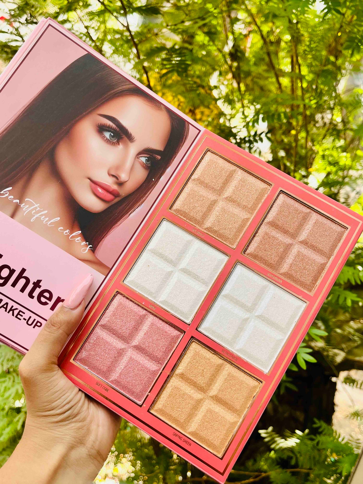 Kawaii All-in-One Makeup Book (Imported)