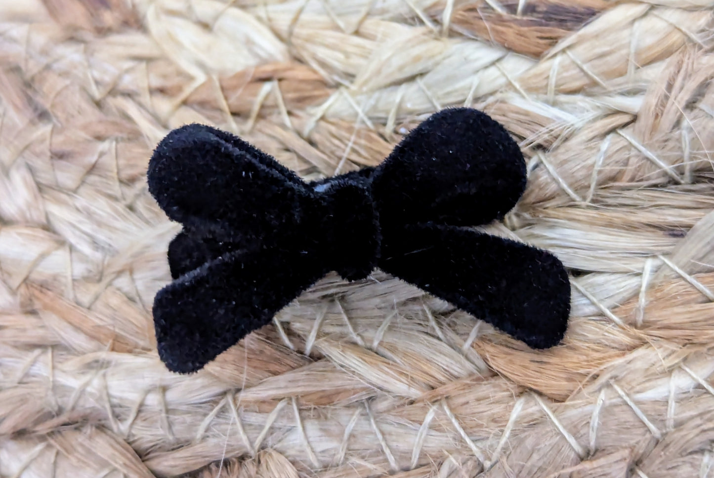 Red/Black Velvet Hair Clip