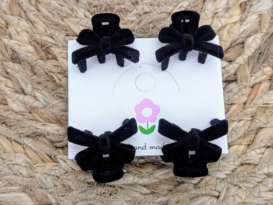 Velvet Mini Claw Clip (Black)