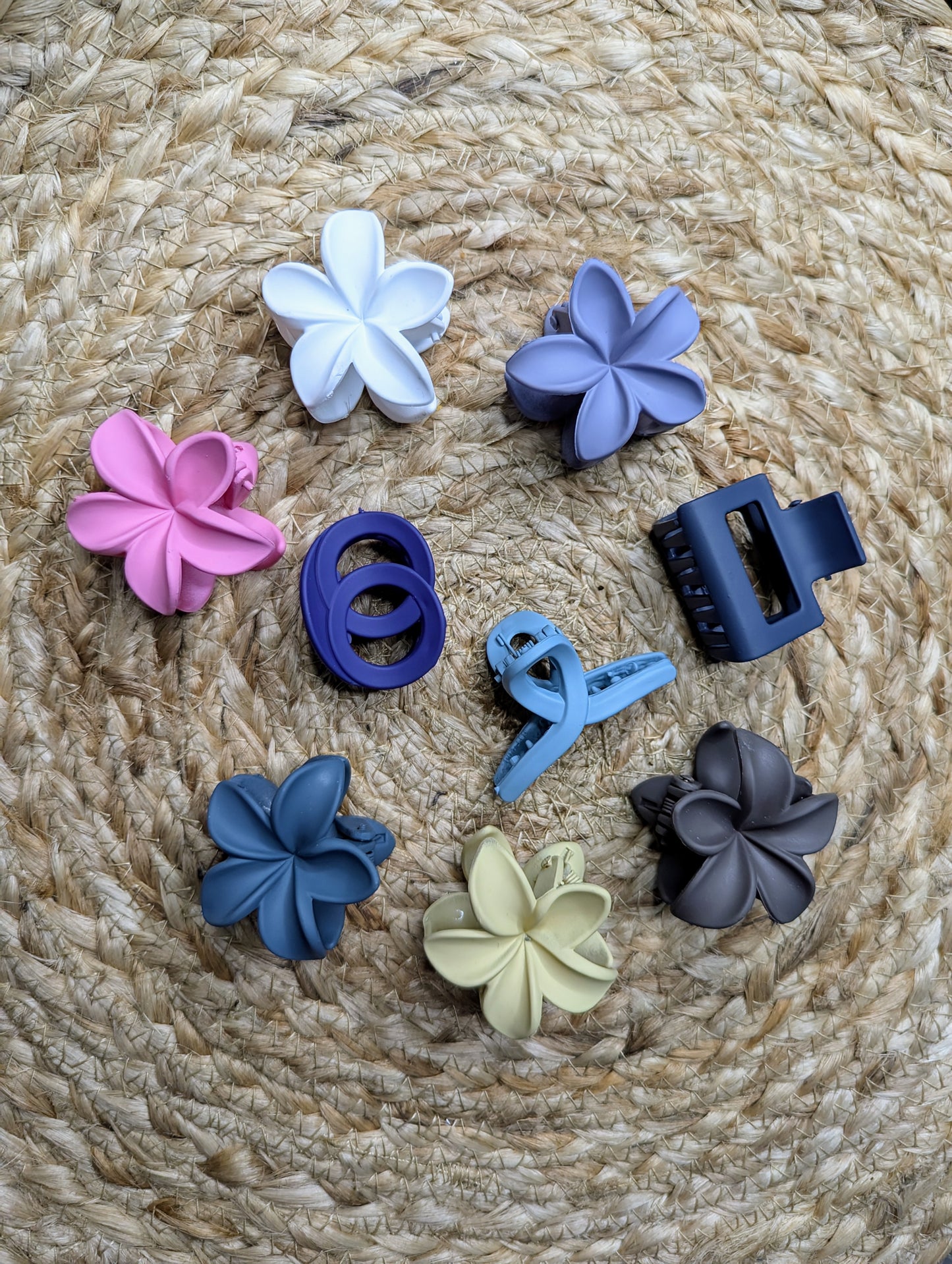 Korean matt hair claw small