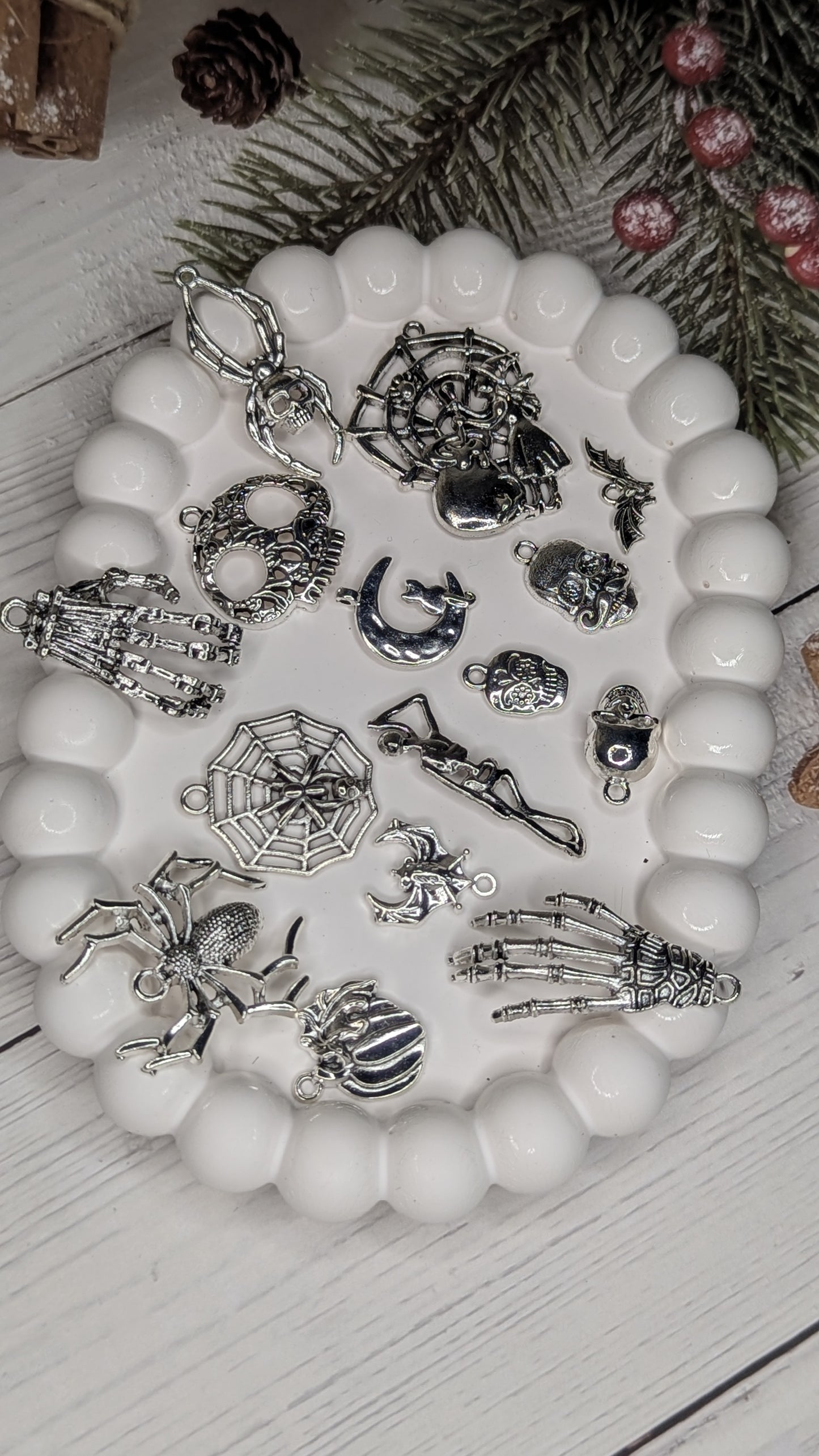 Halloween Charm Pendant (Set of 15)