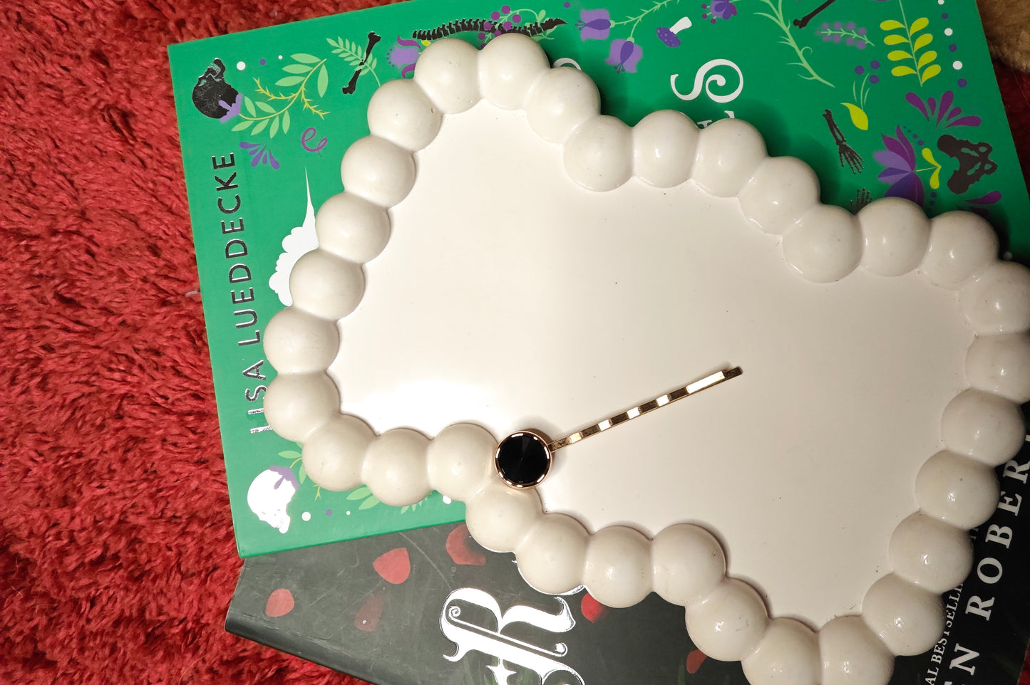 Black Bear Barrettes(Artificial Pearl and stone)(1 pc)