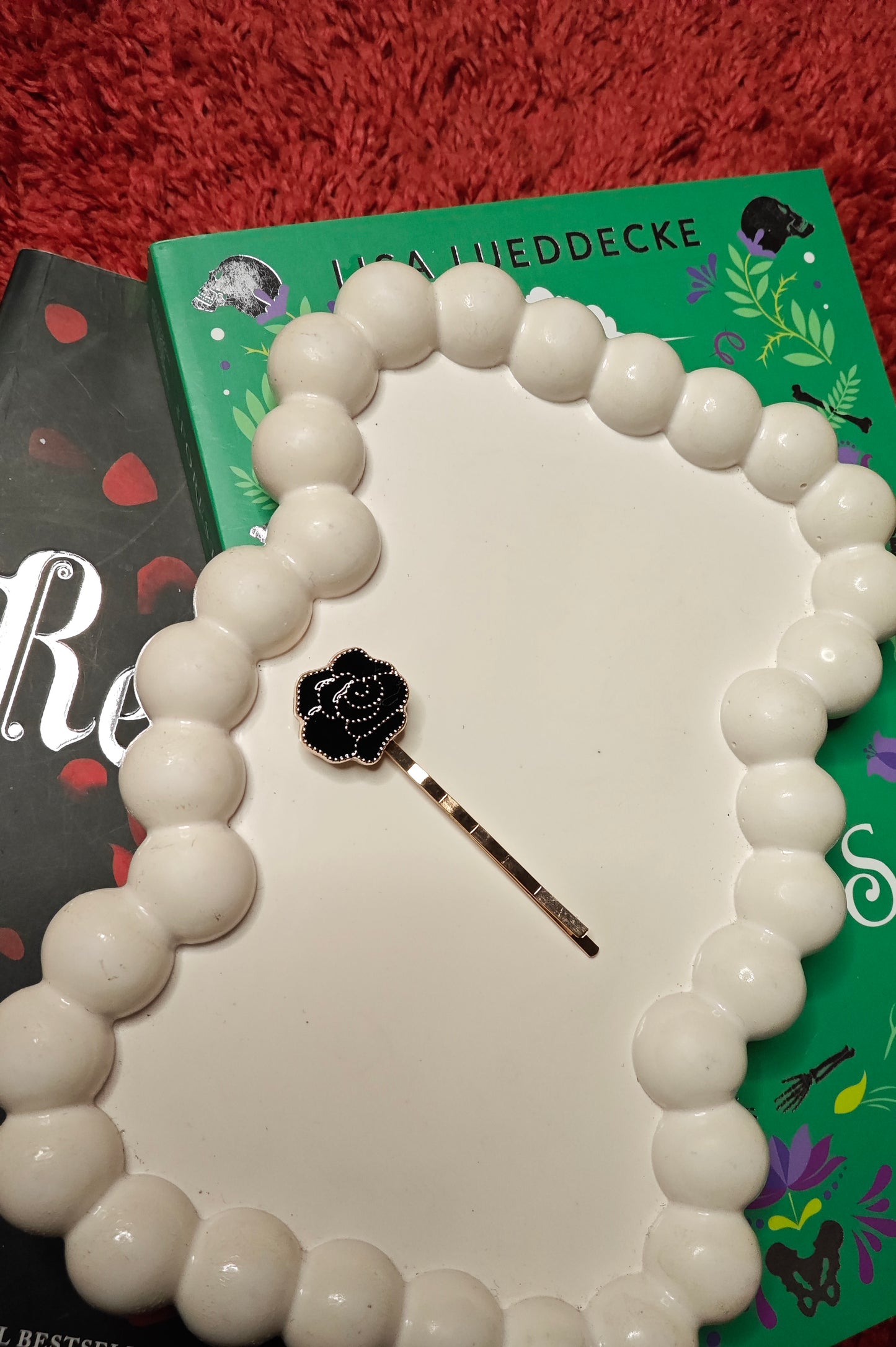 Black Bear Barrettes(Artificial Pearl and stone)(1 pc)